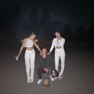 Meet your Posher, Emma